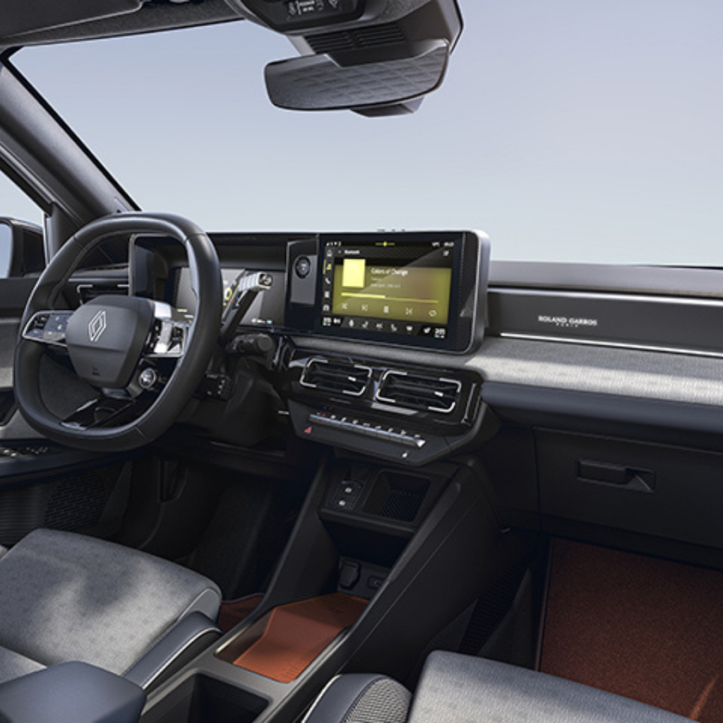 img-renault-5-noleggio-uniteam-4